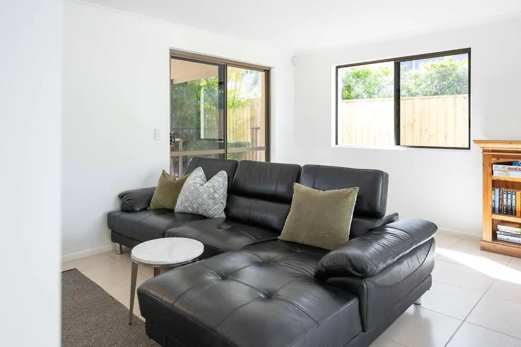 Belli Street By Noosa Secret Destinations - Short Walk To Hastings St Villa Noosa Heads