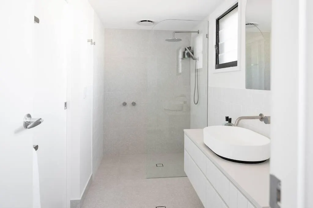 Belli Street By Noosa Secret Destinations - Short Walk To Hastings St Villa Australia